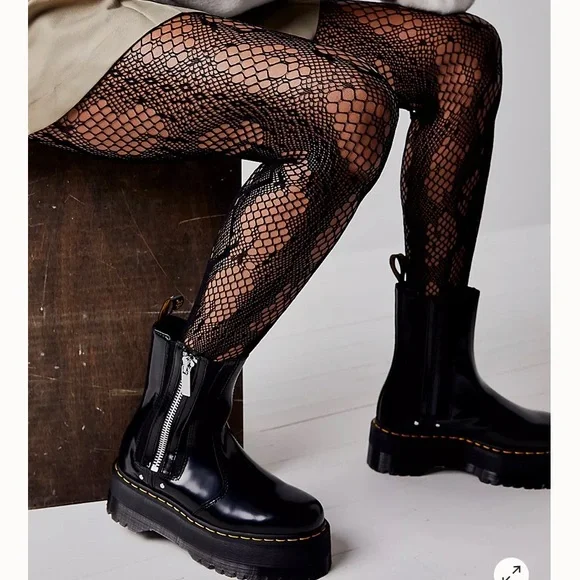 Dr. Martens 2976 Max レザー プラットフォーム 36サイズ 2976 Faux Fur Lined Platform Chelsea Boots in Black | Dr